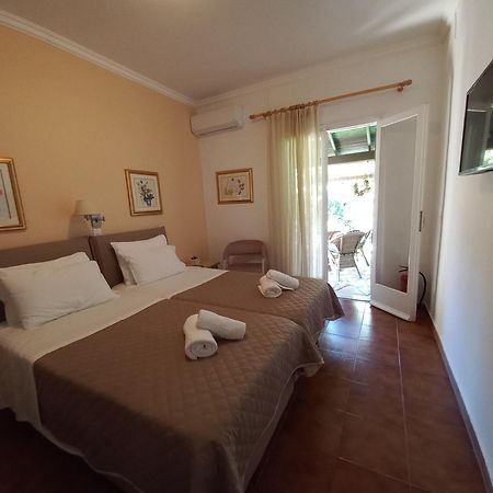 Villa Tina Country Beach Apartments Ахараві Номер фото